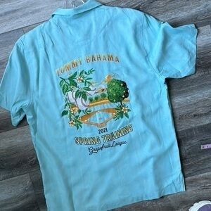 NWT MLB shirt Spring Training 2021 Grapefruit league Tommy Bahama Medium Silk